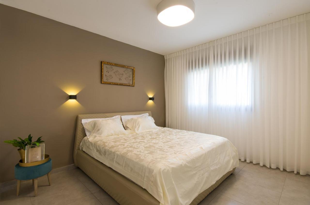Maorissimo Boutique Apartment Akkó Kültér fotó